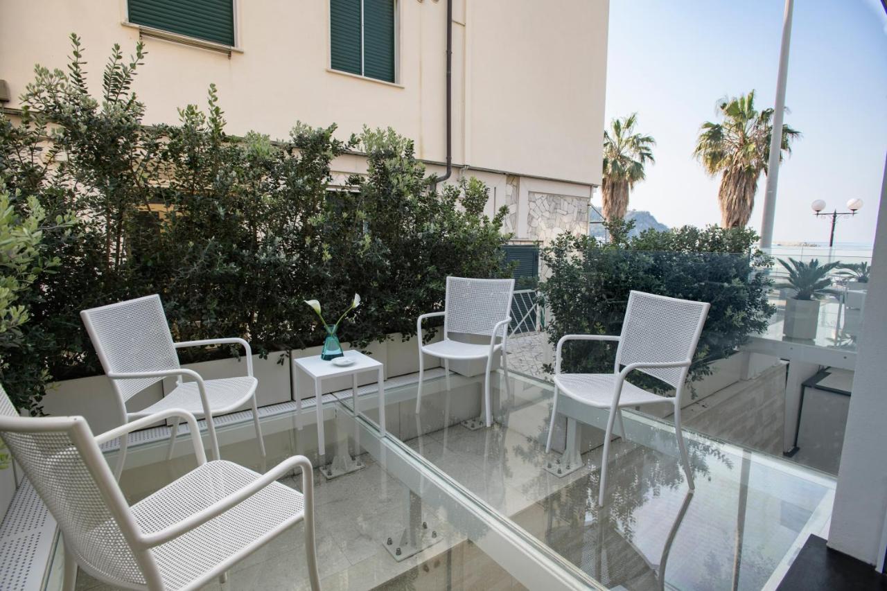 Vistamare Luxury Retreat Appartement Sestri Levante Buitenkant foto